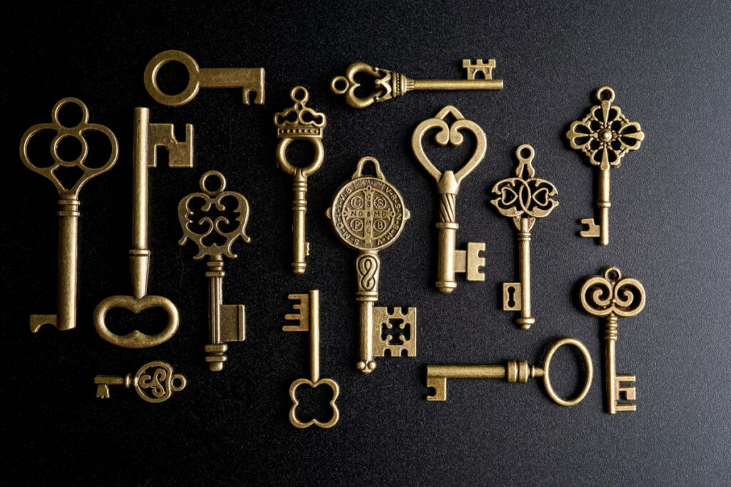 10 Key Considerations Before Switching to E-Contract Management